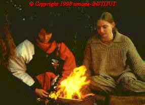 � Copyright 1998 umane-INSTITUT