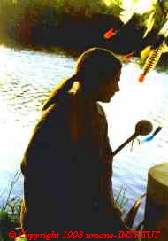 � Copyright 1998 umane-INSTITUT